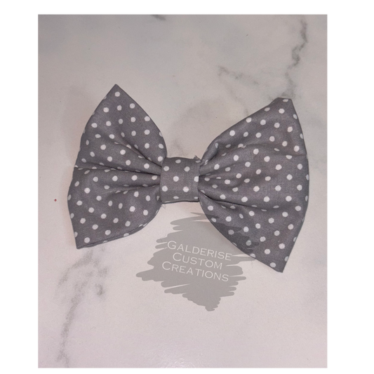 Dots- Grey